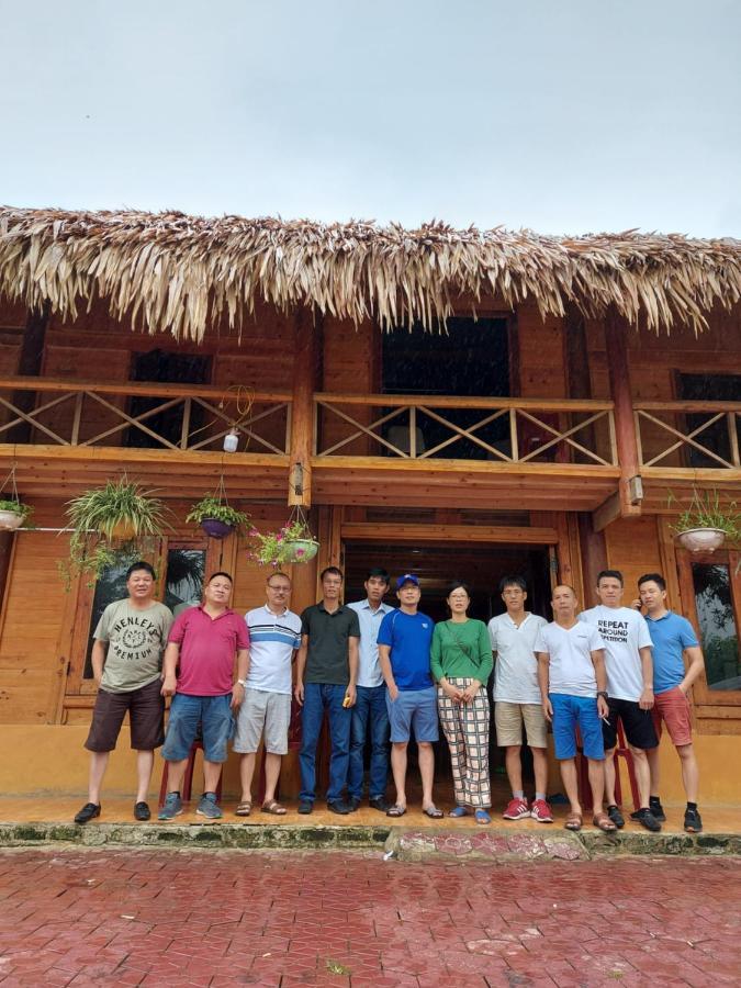 Flower Hmong Homestay Bac Ha  Exteriér fotografie